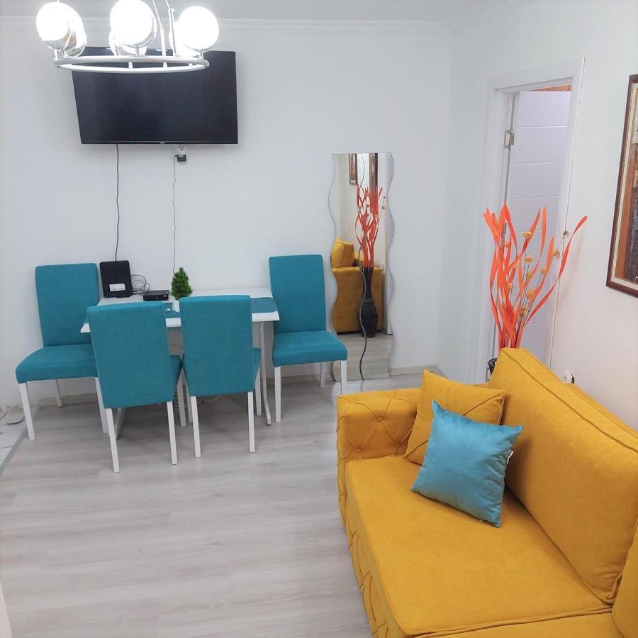 City Lux Square Apartments 스코페 외부 사진