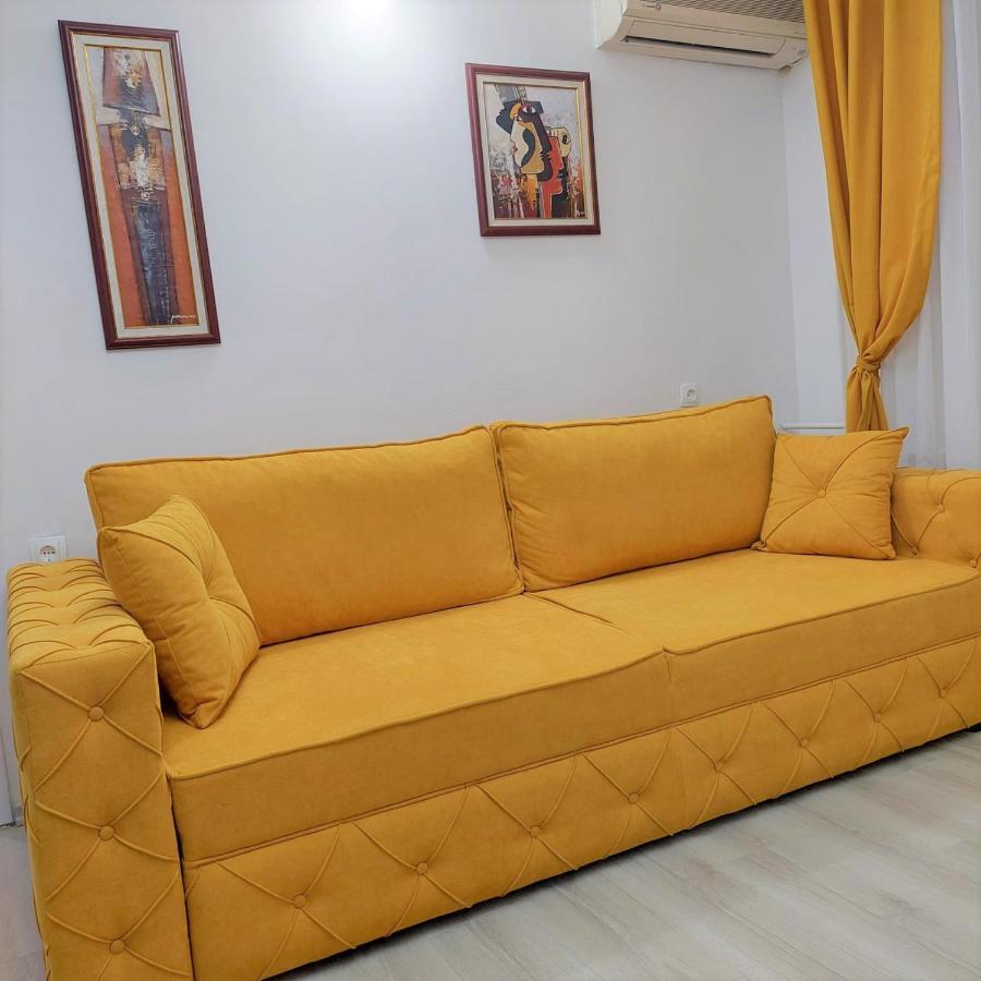 City Lux Square Apartments 스코페 외부 사진